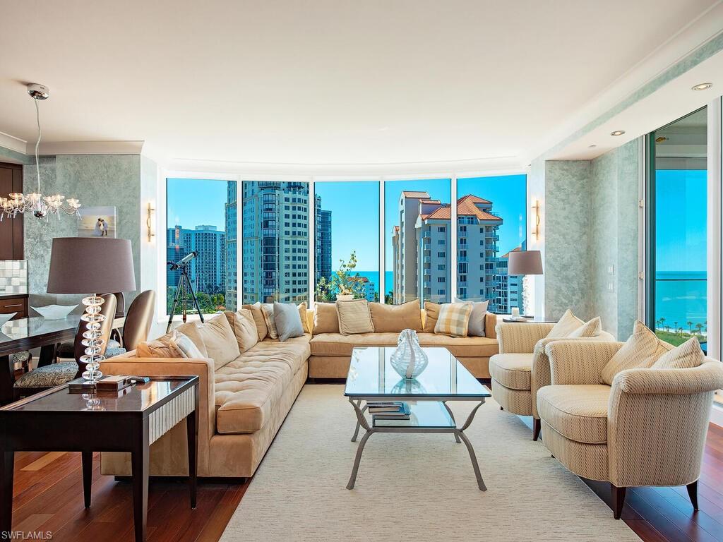 60 Seagate DR # 1001, NAPLES FL 34103