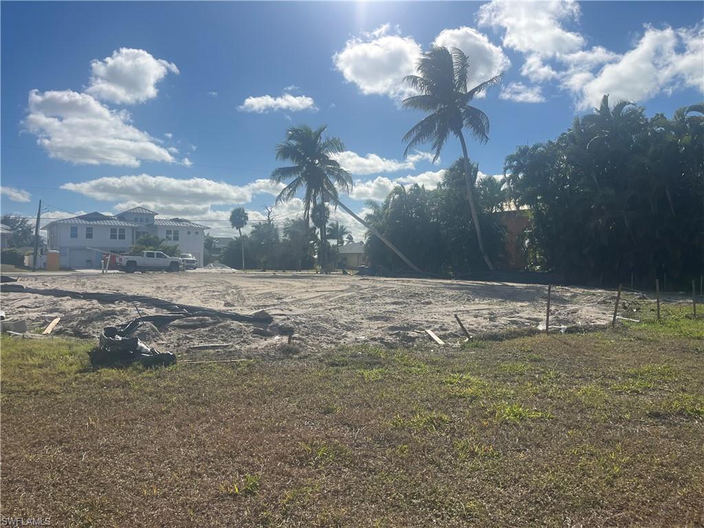 4822-4824 Esplanade ST, BONITA SPRINGS FL 34134