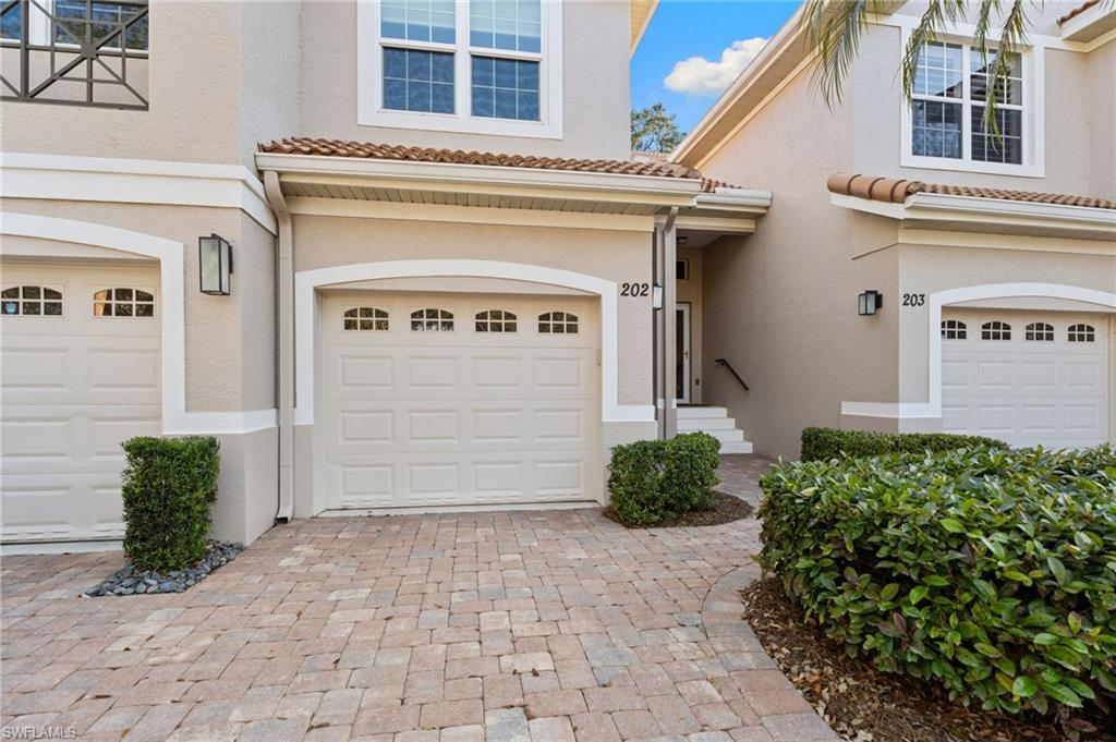 1665 Winding Oaks WAY # 202, NAPLES FL 34109