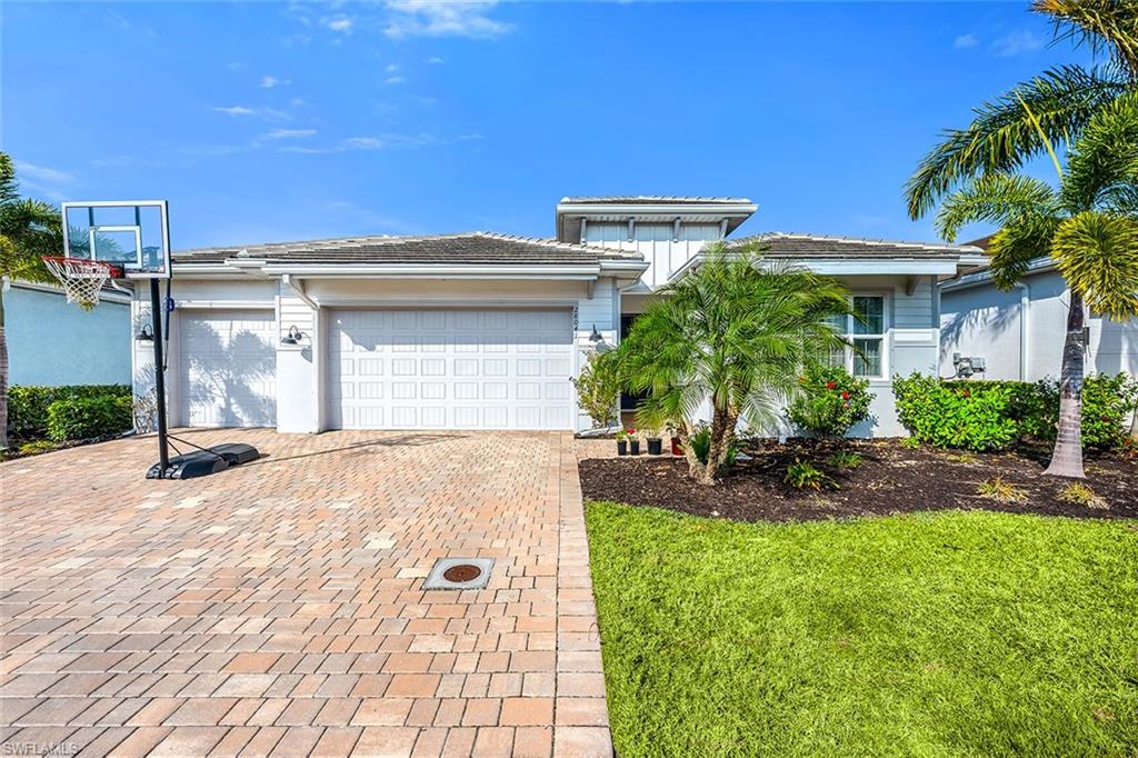 28041 Captiva Shell LOOP
