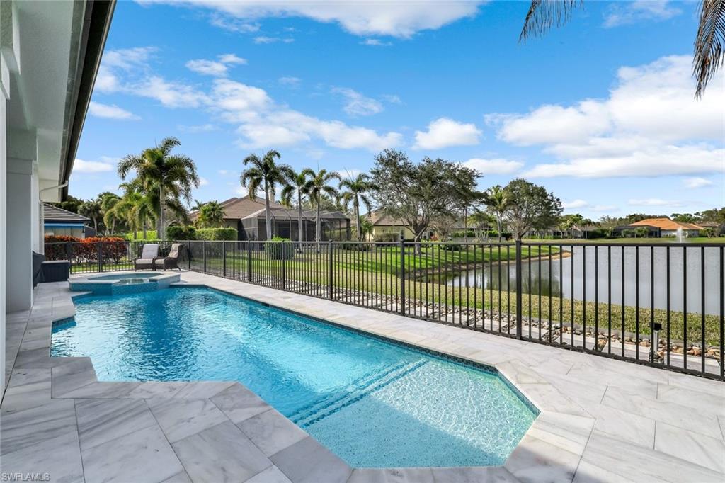 9809 Rocky Bank DR, NAPLES FL 34109