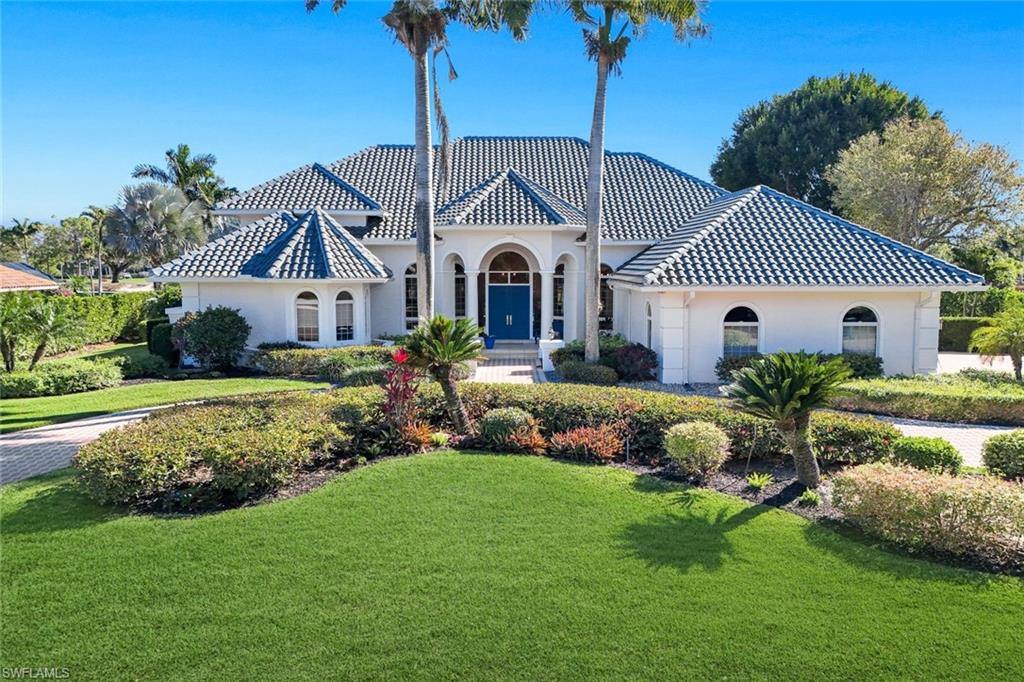 12924 Bald Cypress LN, NAPLES FL 34119