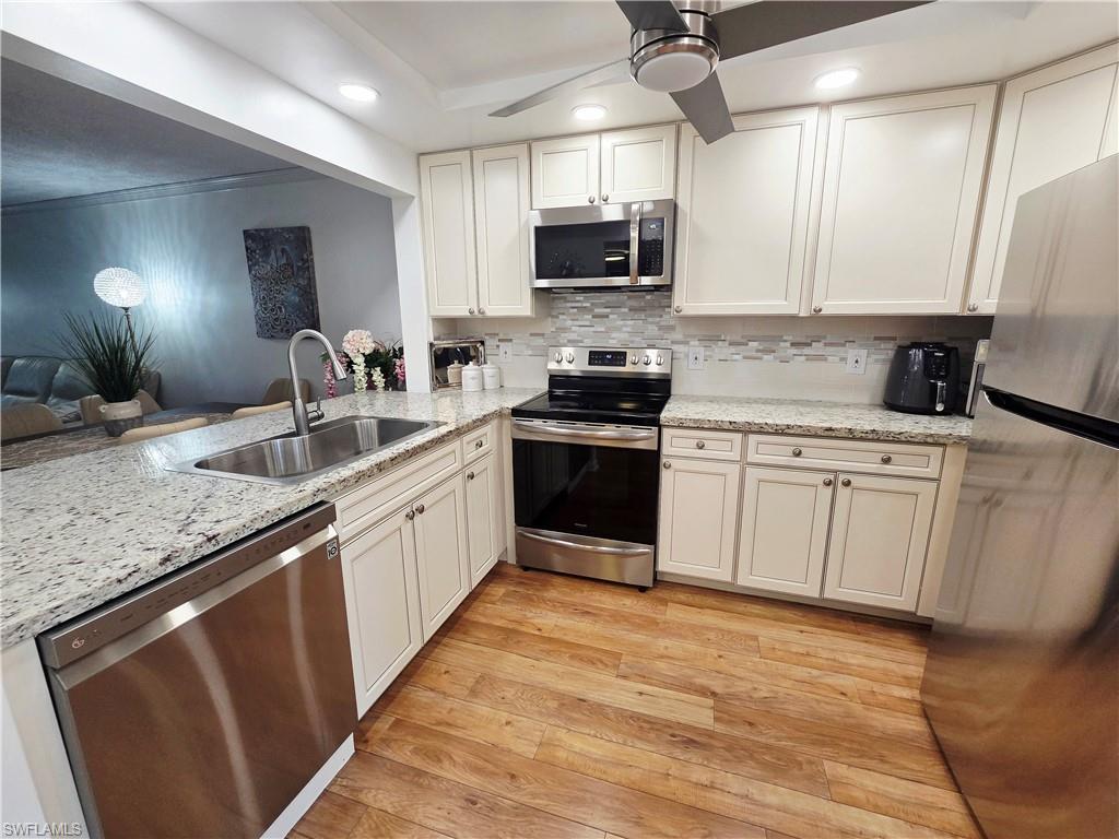 1086 Forest Lakes DR 9207