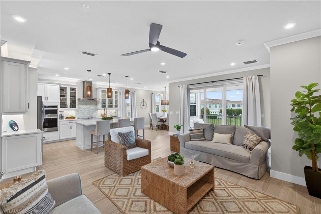 4683 ARBORETUM CIR 201