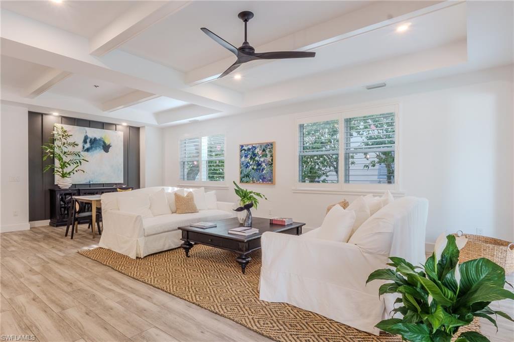 1075 Frank Whiteman BLVD