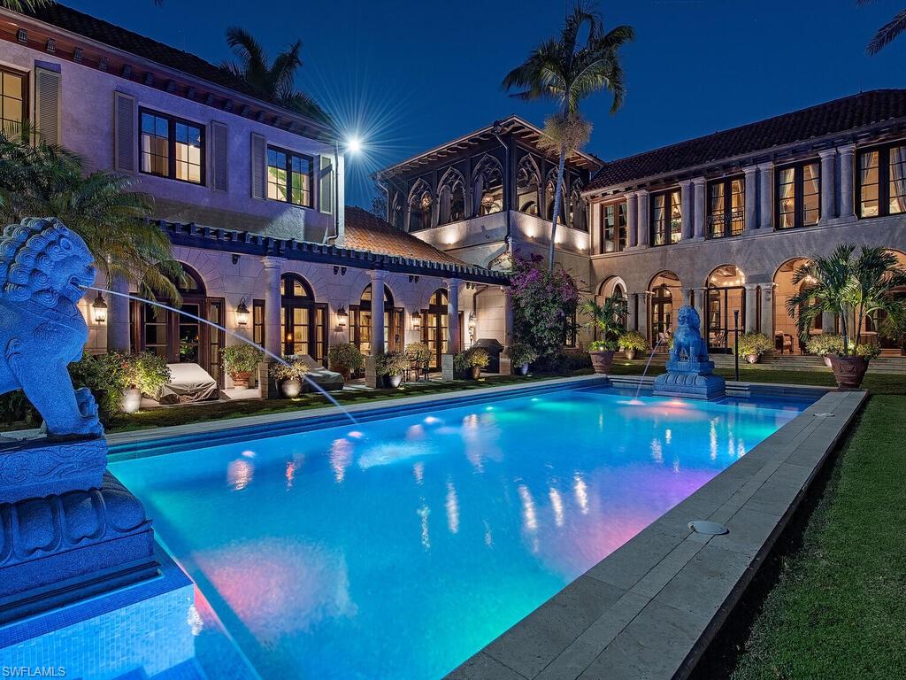 3200 Green Dolphin LN