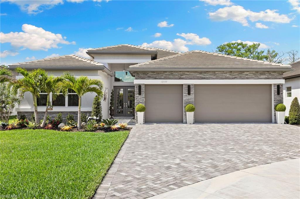 12097 Eucalyptus WAY