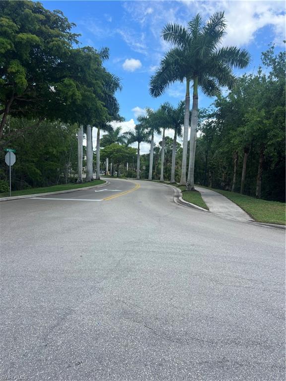 8470 Kingbird LOOP 1050