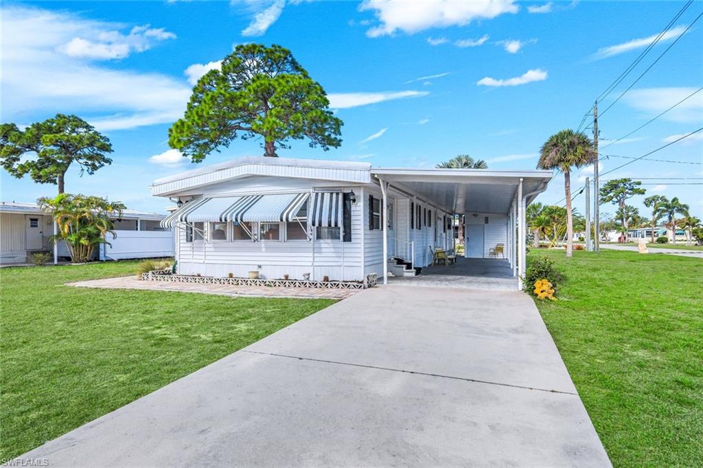 27520 Bourbonniere DR