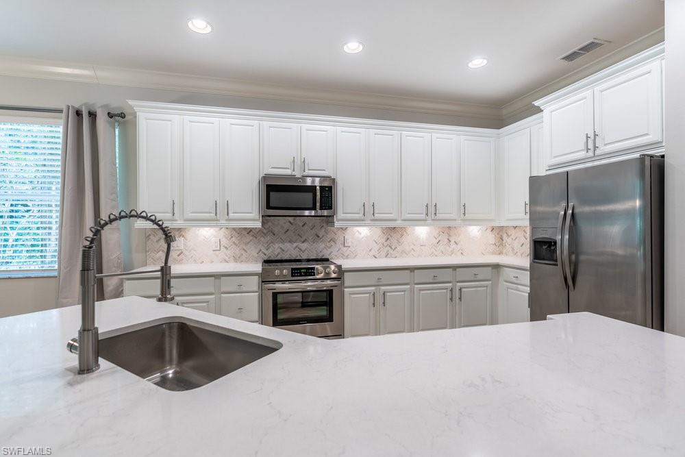 28485 ALTESSA WAY 102