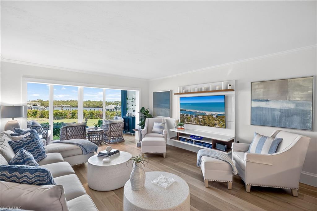 309 Goodlette-Frank RD S A204