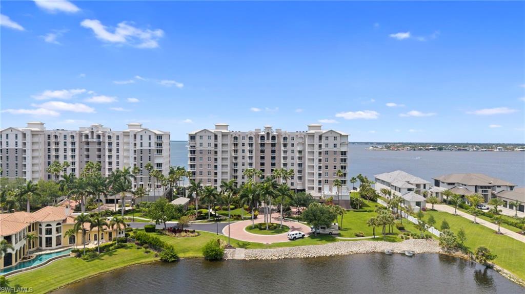 14200 Royal Harbour CT 306