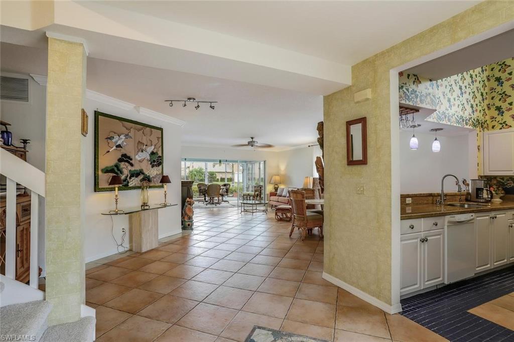 4190 Tequesta DR