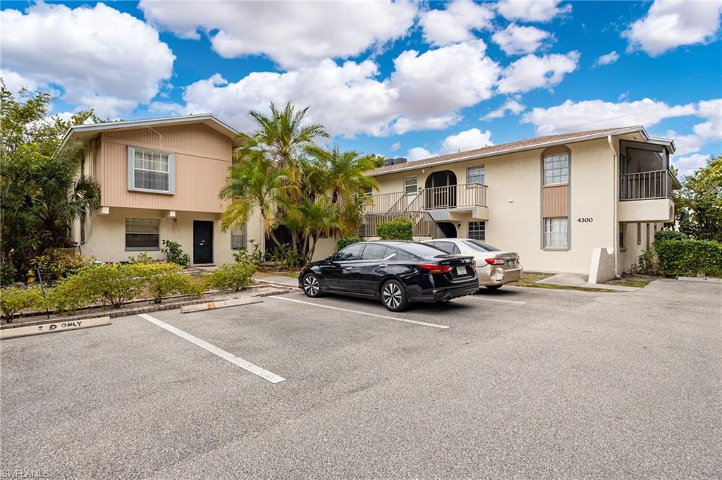 4300 Gulfstream DR 1C
