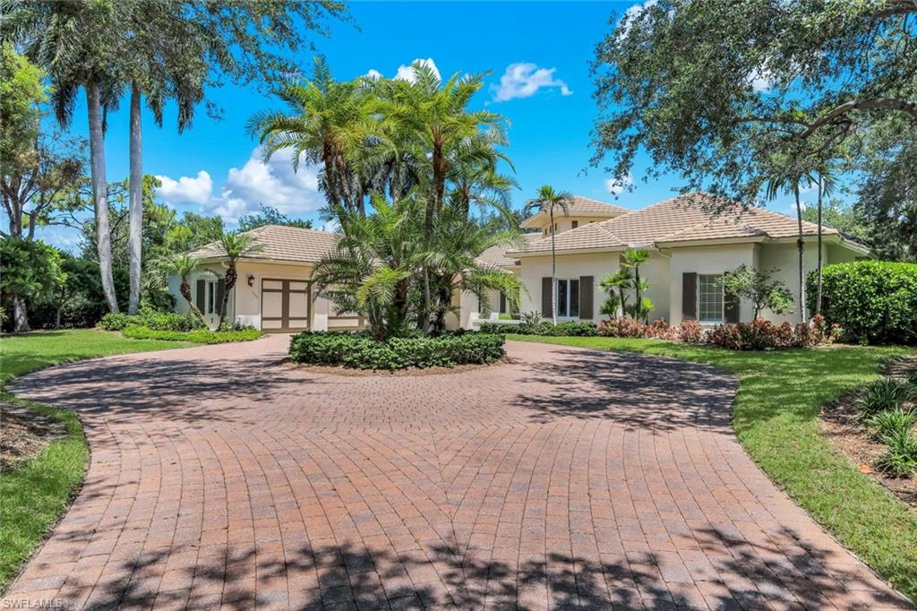 1284 Pocantico LN