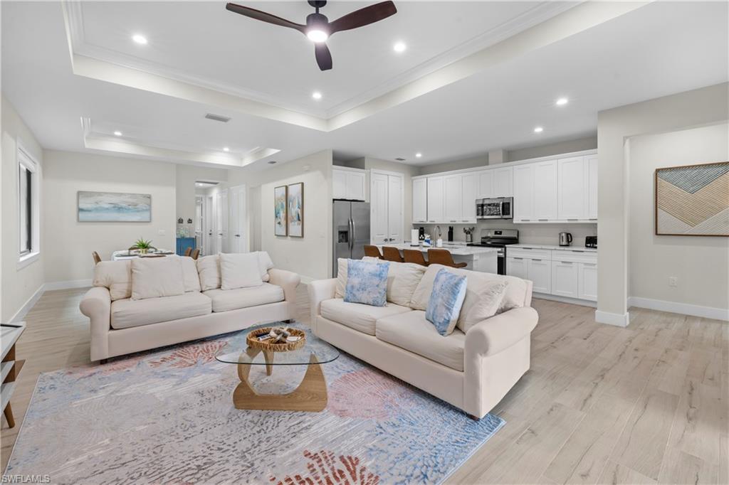 3012 Pine Tree DR