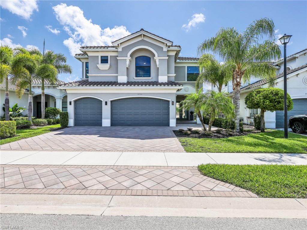 4716 Kensington CIR