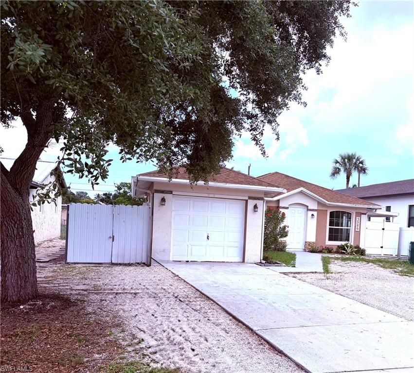 3586 Seagrape AVE
