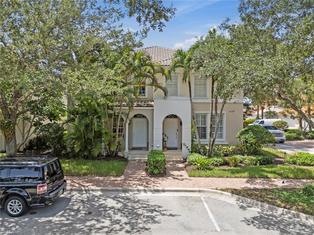 6112 Towncenter CIR