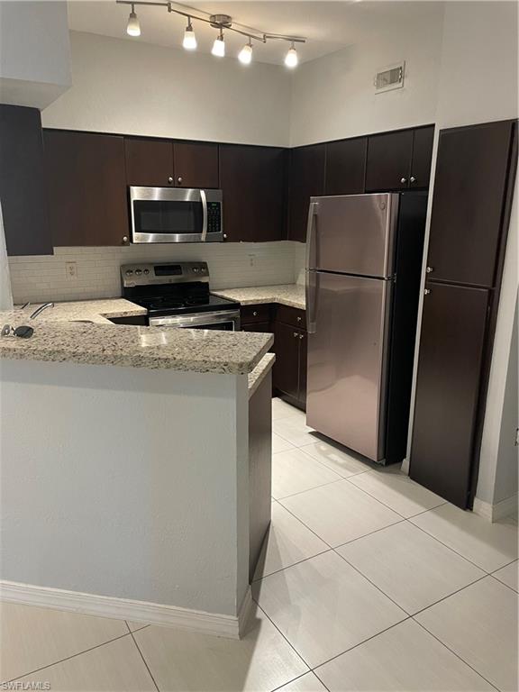 23520 Walden Center DR 105