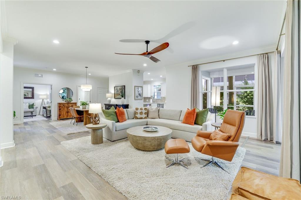 4956 Shaker Heights CT 101