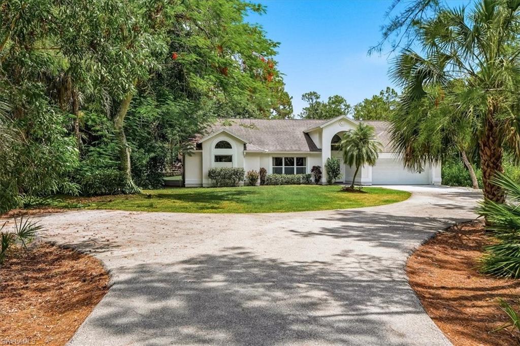 5991 Golden Oaks LN