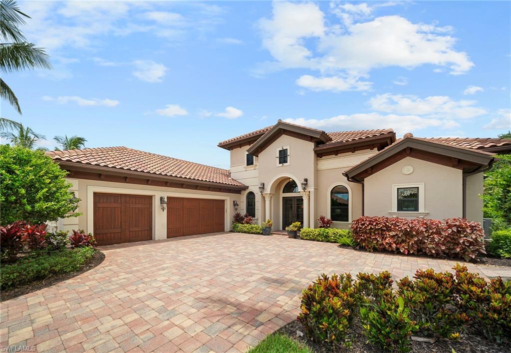 6477 Costa CIR
