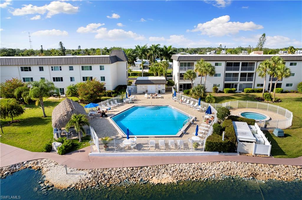 1008 Manatee RD G103