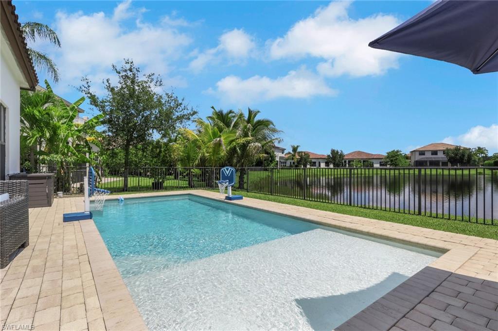 5386 Ferrari AVE