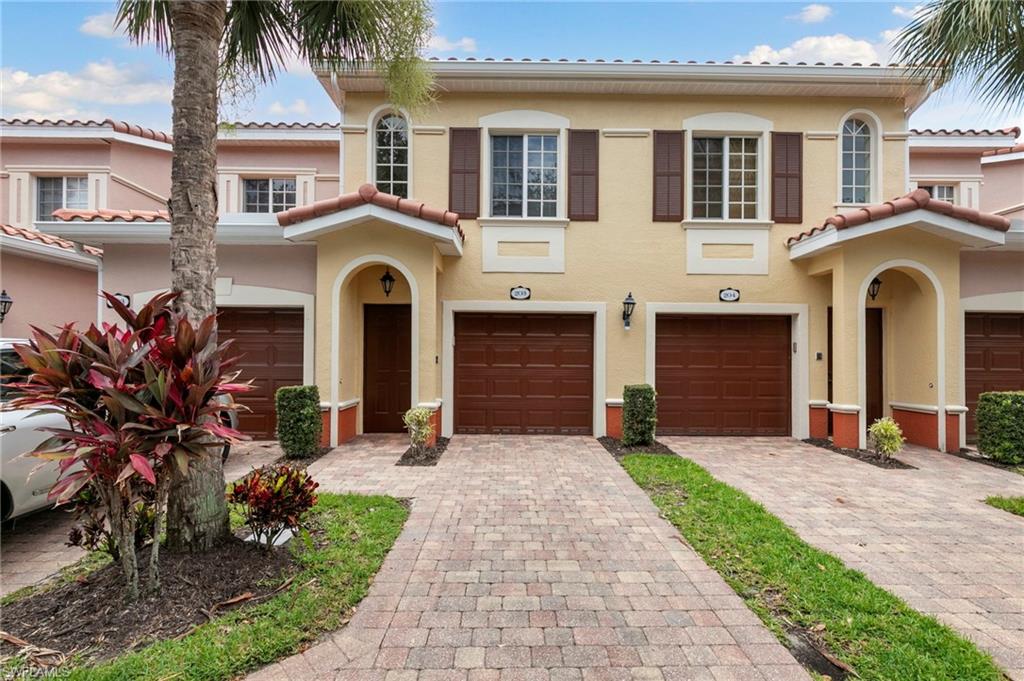 10009 Villagio Gardens LN 203
