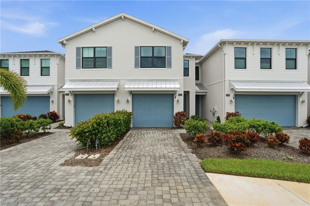 13081 Pembroke DR