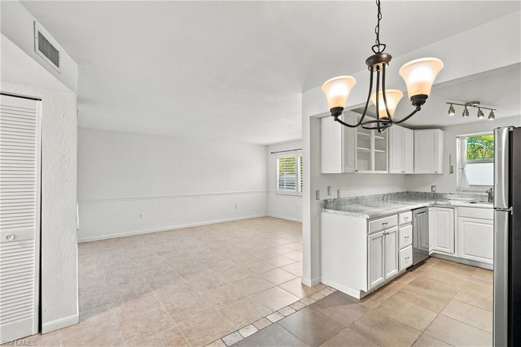 4290 Gulfstream DR 5