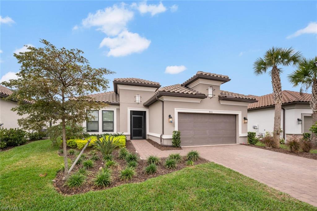 8416 Rosa CT