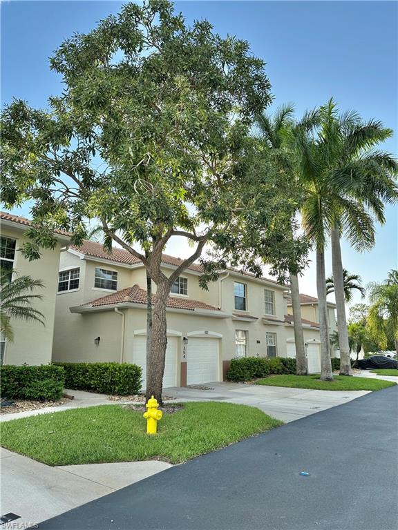 354 Dover PL 202