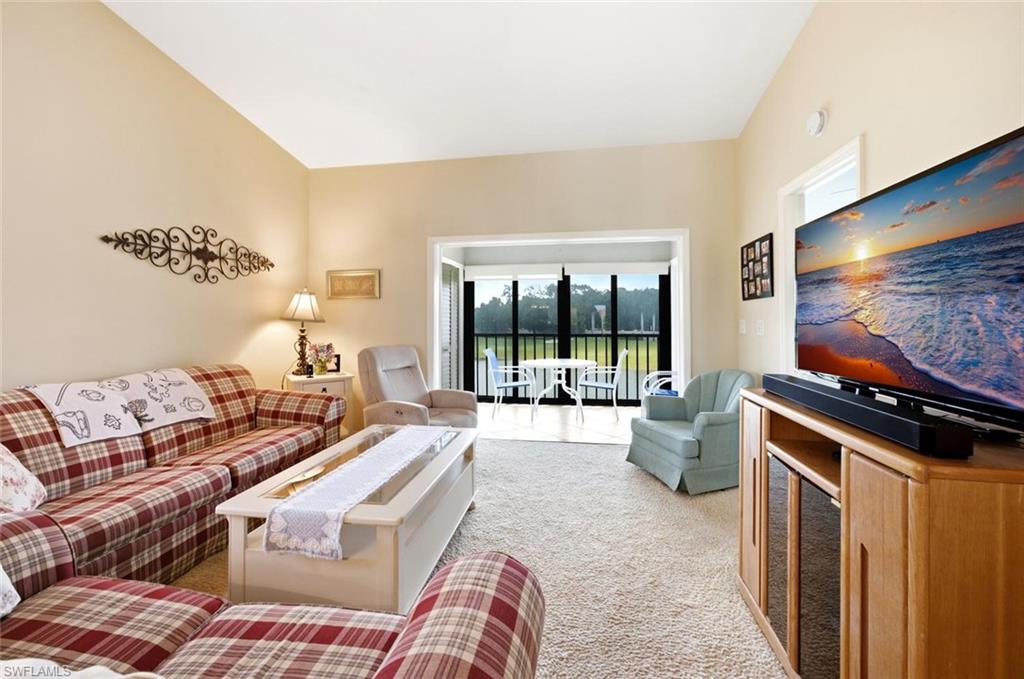 7360 Saint Ives WAY 2301
