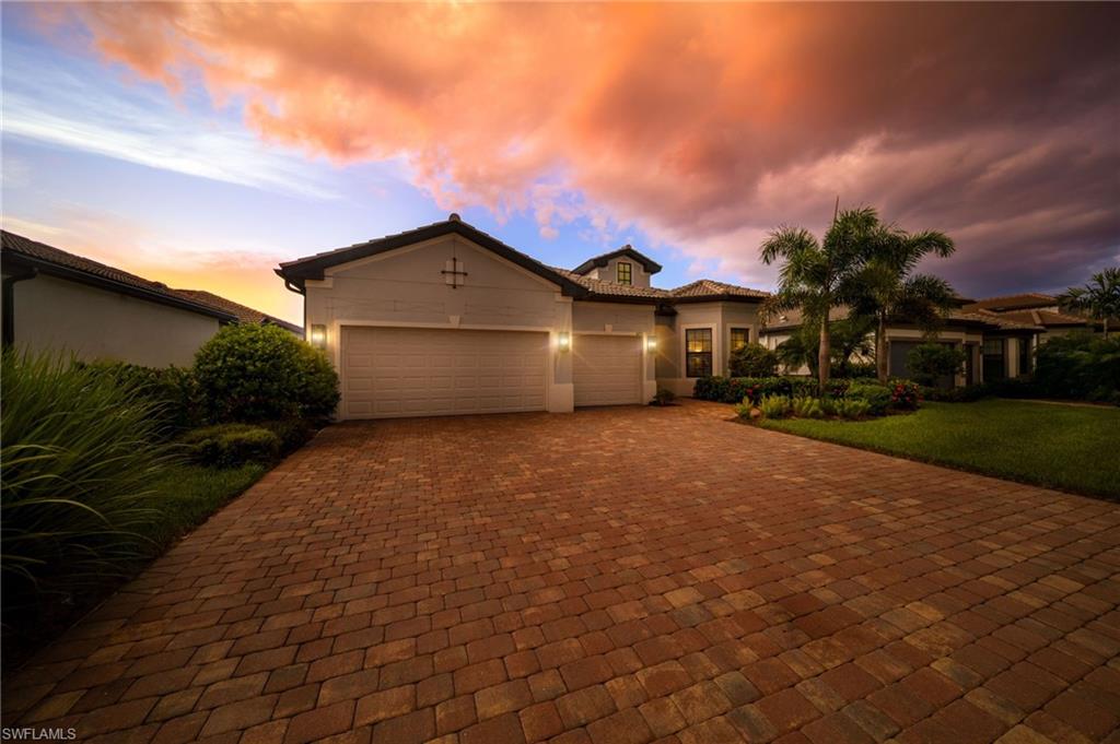 6851 Winding Cypress DR