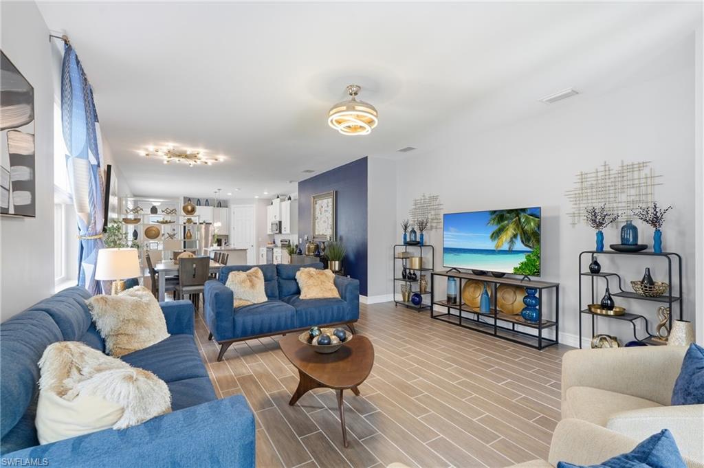 28395 Captiva Shell LOOP