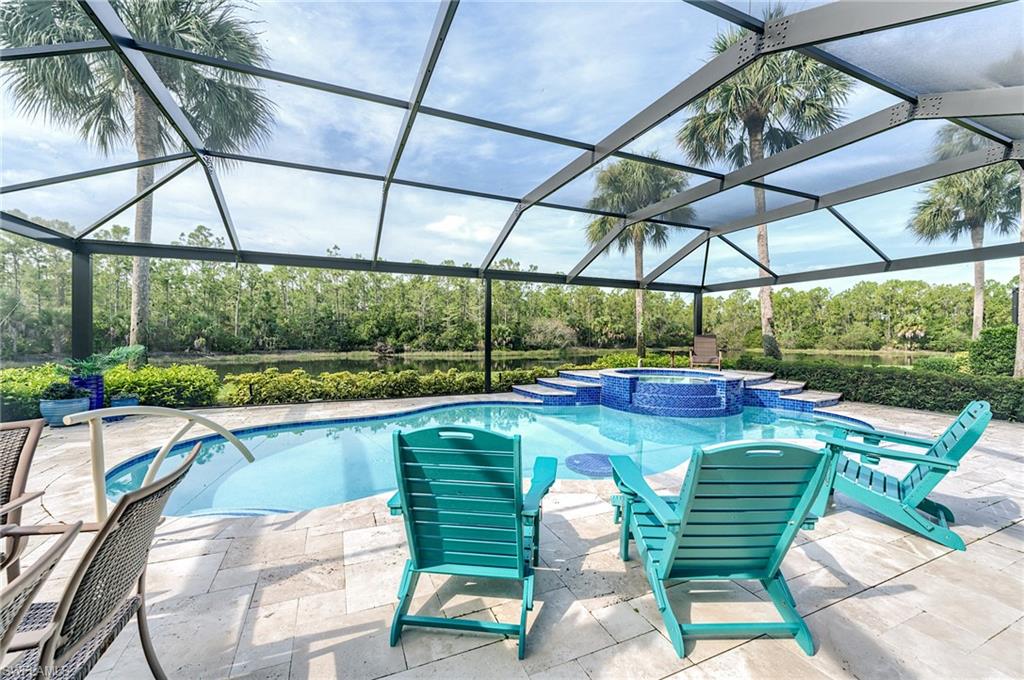 9271 Oak Strand DR