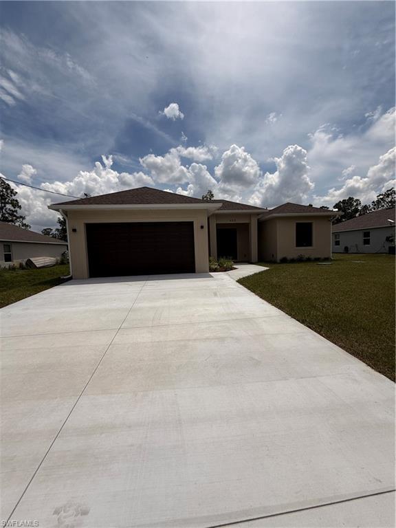 469 Woodman DR