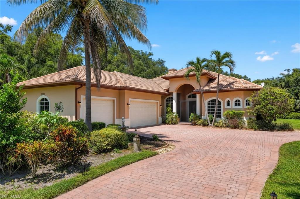 5771 Dogwood WAY