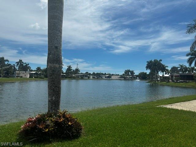 1137 Diamond Lake CIR