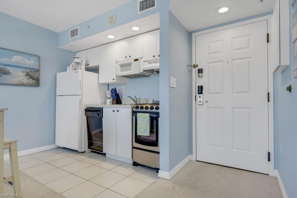 8771 Estero BLVD 906