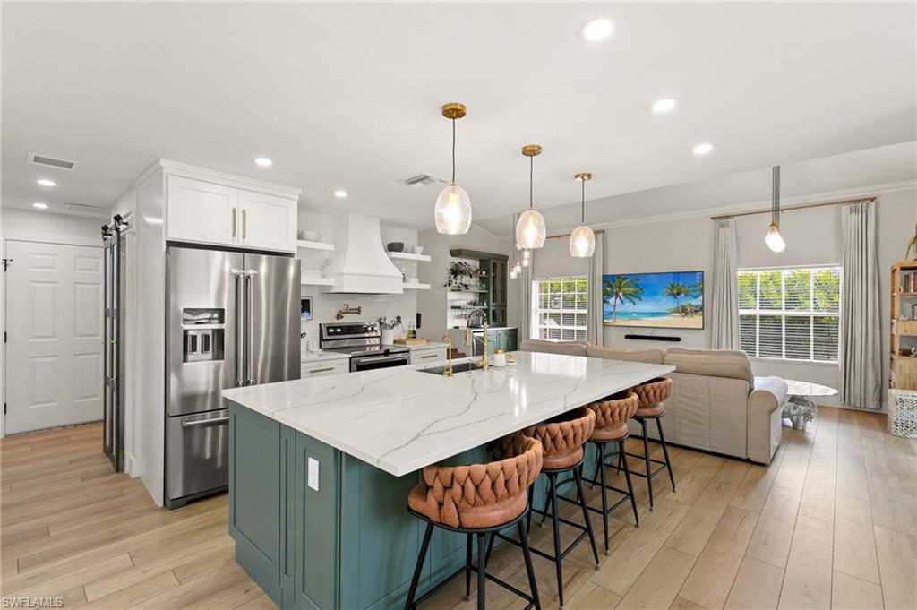 3745 Weymouth CIR