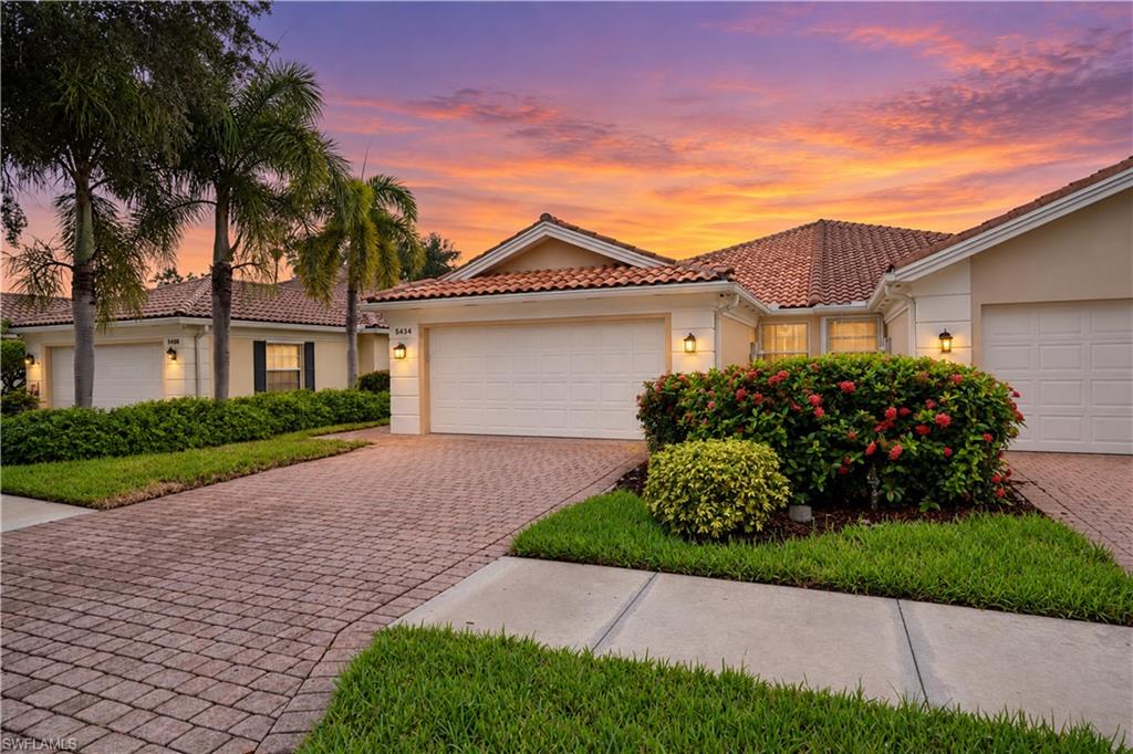 5434 Guadeloupe WAY