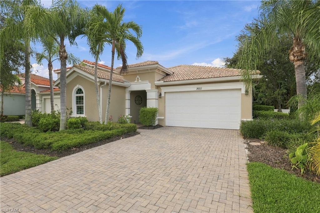 1651 Sanctuary Pointe DR