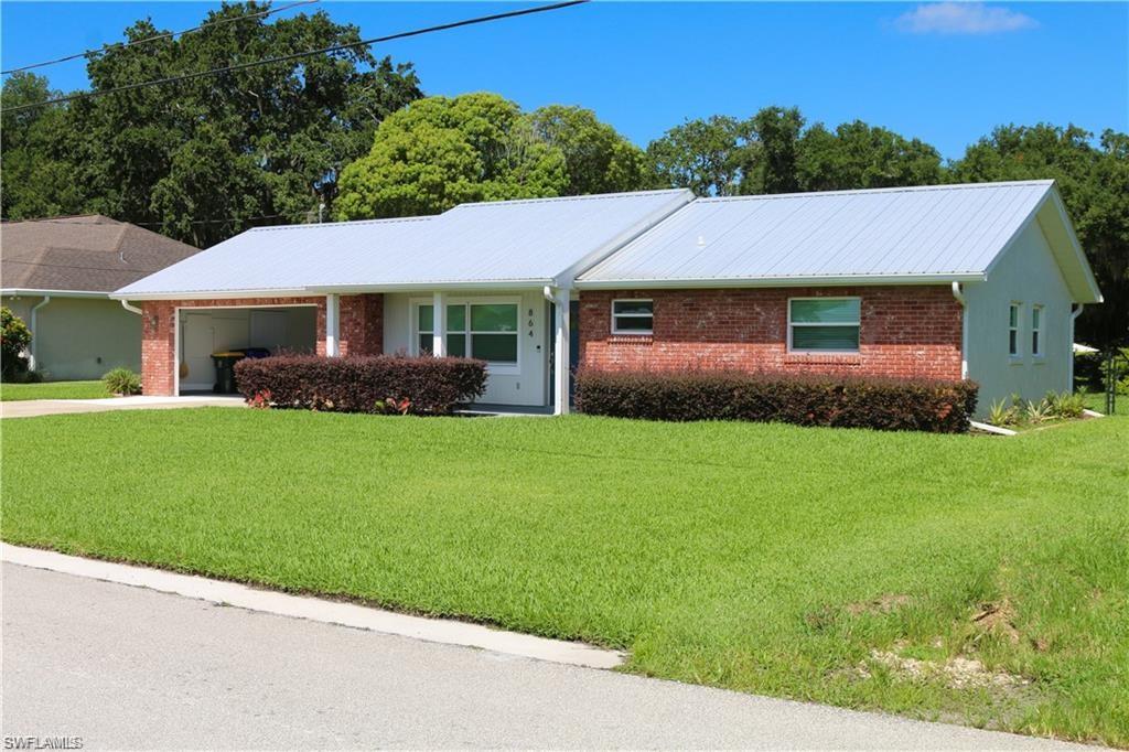 864 Peachtree DR