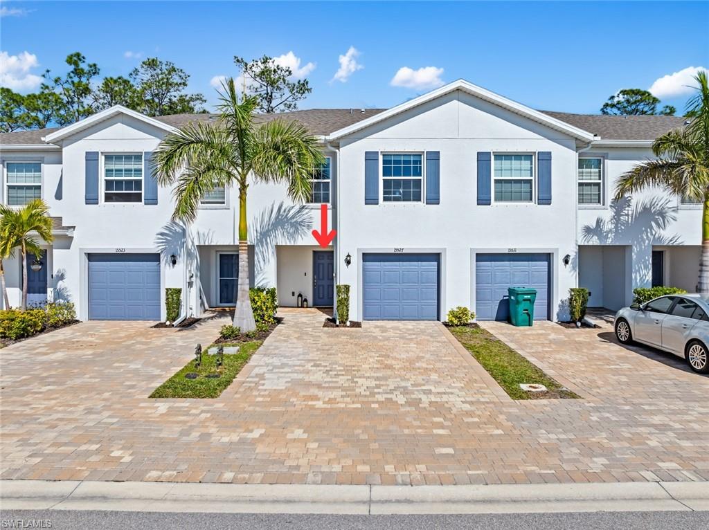 15527 Wildflower CIR