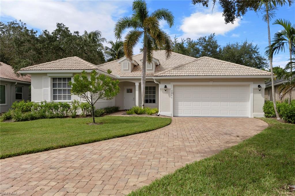 1511 Whispering Oaks CIR