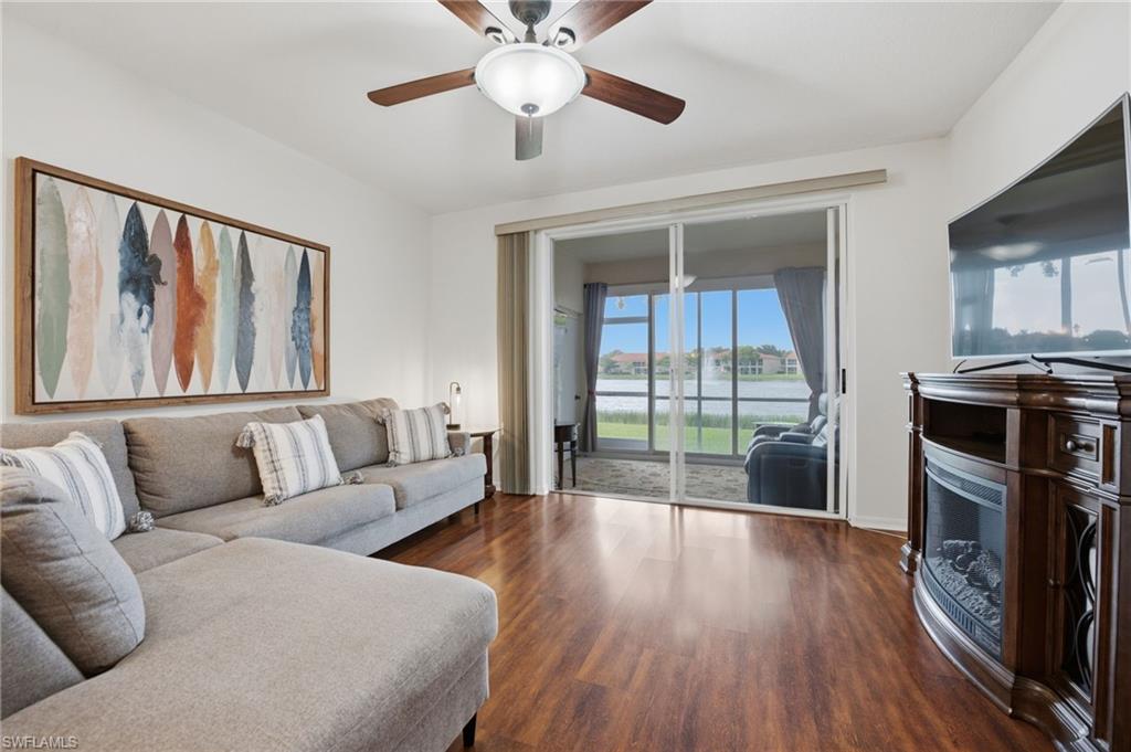 6310 Huntington Lakes CIR 104