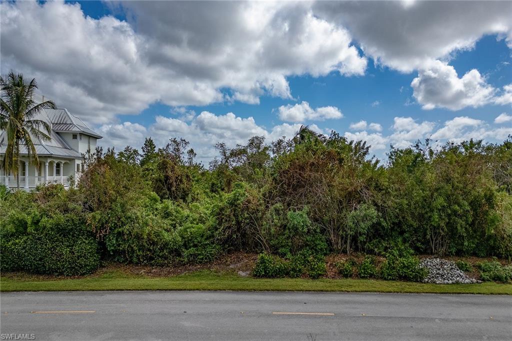 870 Whiskey Creek DR